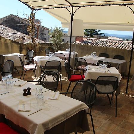La Petite Hostellerie Юзес Экстерьер фото