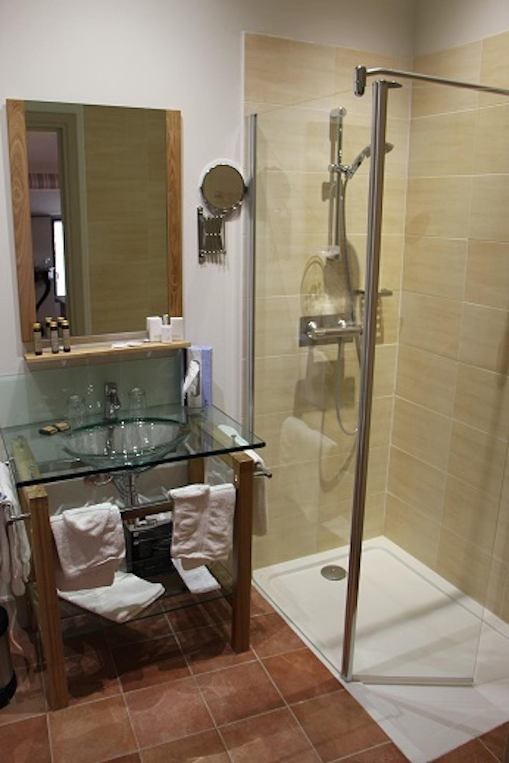 La Petite Hostellerie Юзес Экстерьер фото