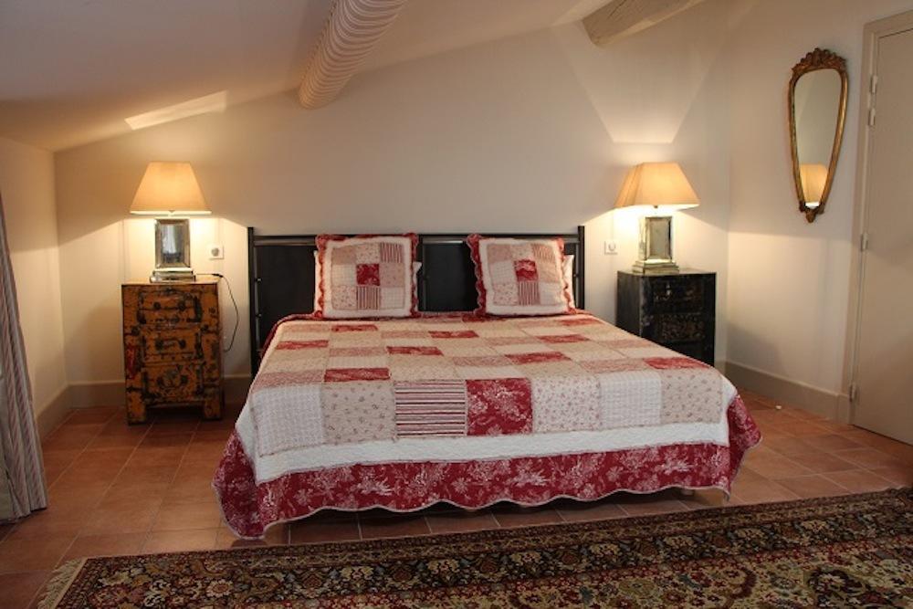 La Petite Hostellerie Юзес Экстерьер фото